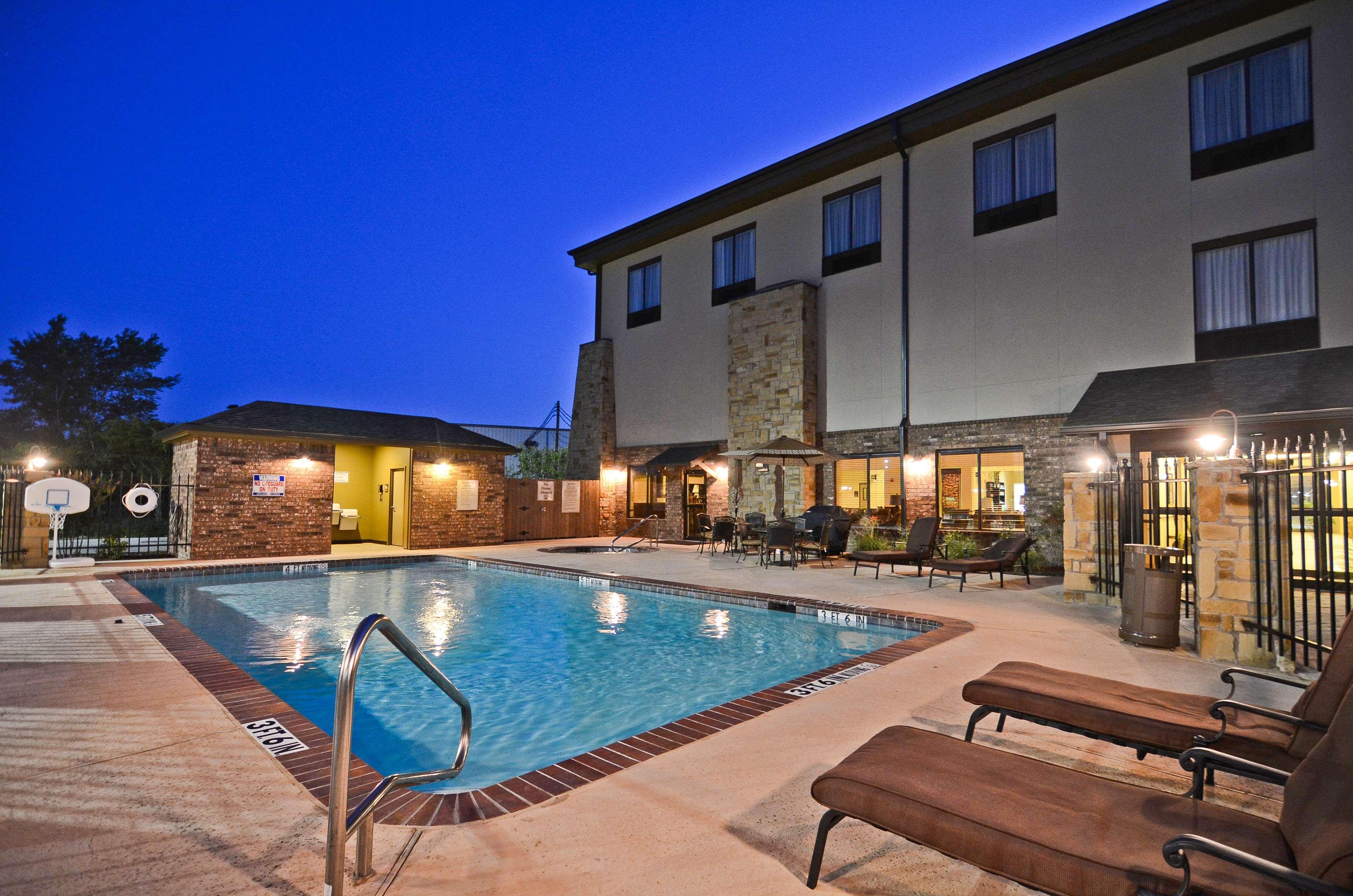 Best Western Plus Emory At Lake Fork Inn & Suites מתקנים תמונה
