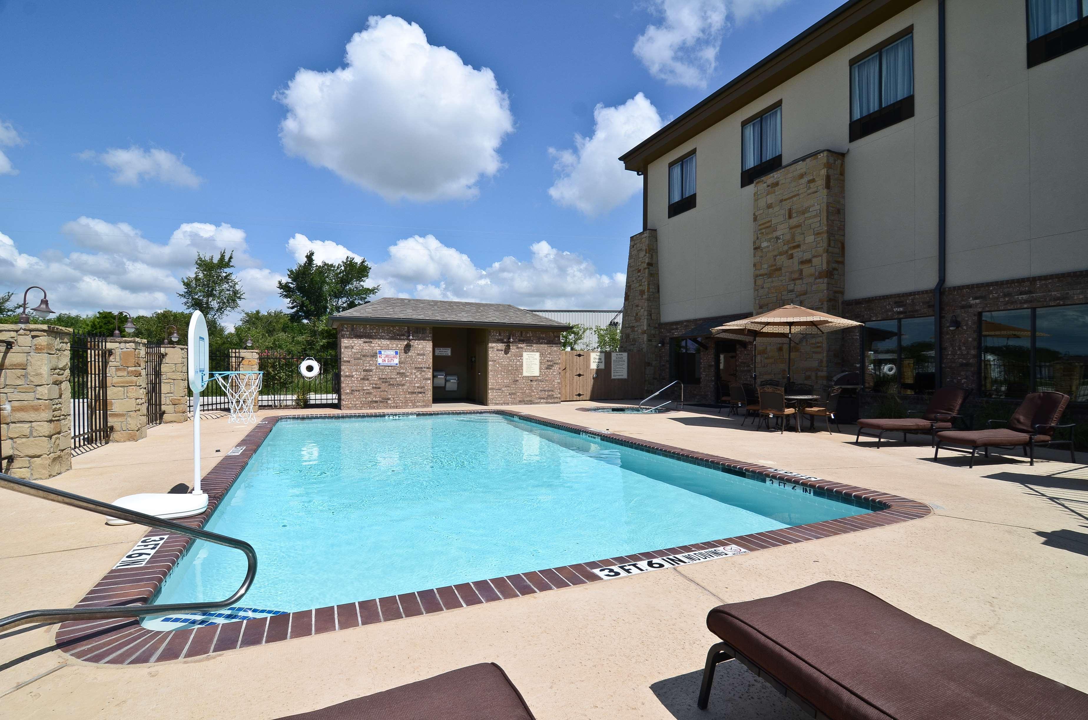 Best Western Plus Emory At Lake Fork Inn & Suites מראה חיצוני תמונה
