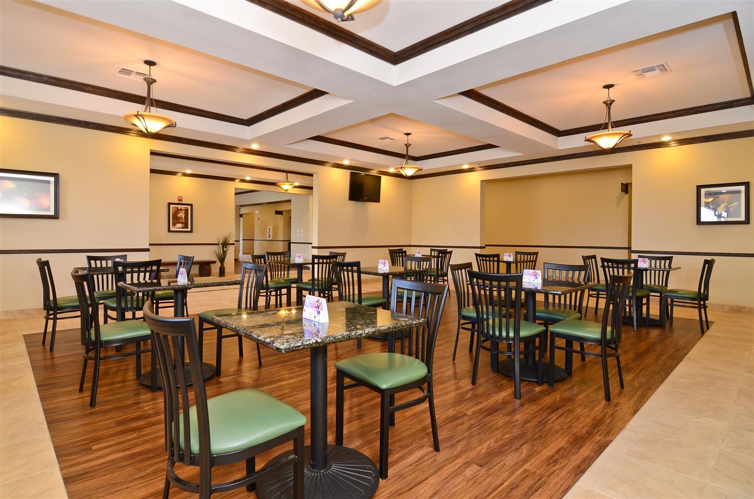 Best Western Plus Emory At Lake Fork Inn & Suites מראה חיצוני תמונה