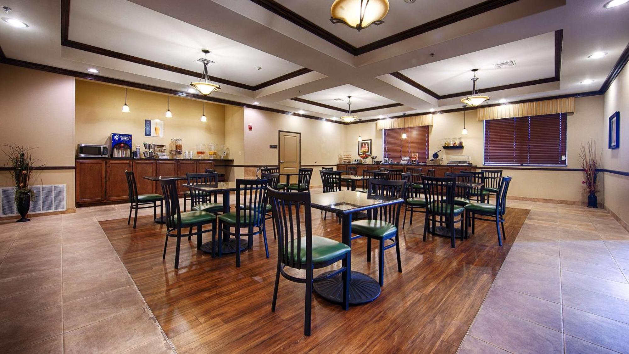 Best Western Plus Emory At Lake Fork Inn & Suites מראה חיצוני תמונה